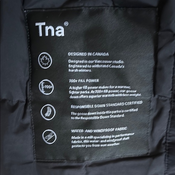 TNA Summit Parka - Picture 16 of 16